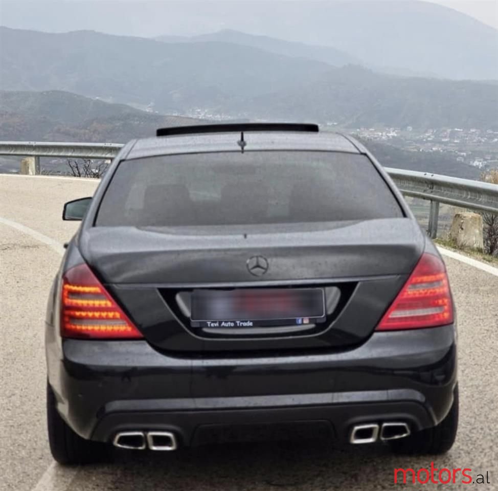 2011' Mercedes-Benz S 350 photo #4