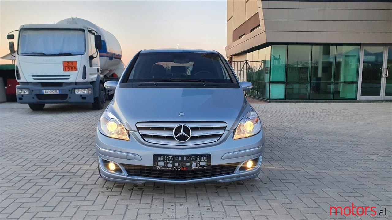 2007' Mercedes-Benz B 200 photo #2