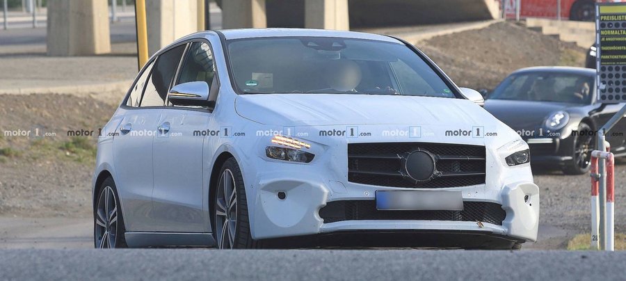 Mercedes B-Class Confirmed For Paris Show With S-Class Safety Tech