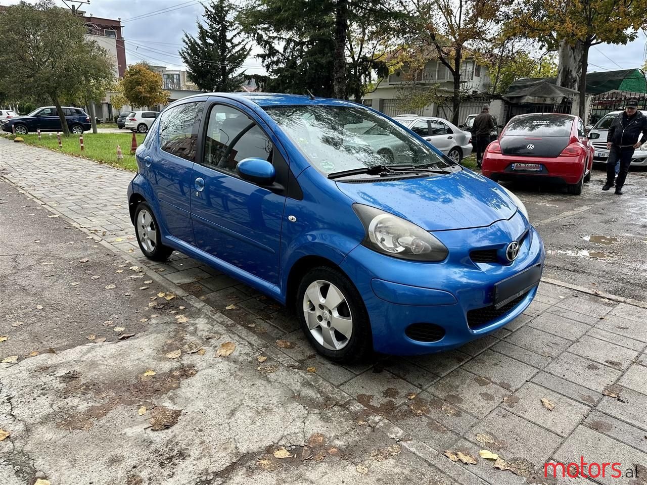 2010' Toyota Aygo photo #2