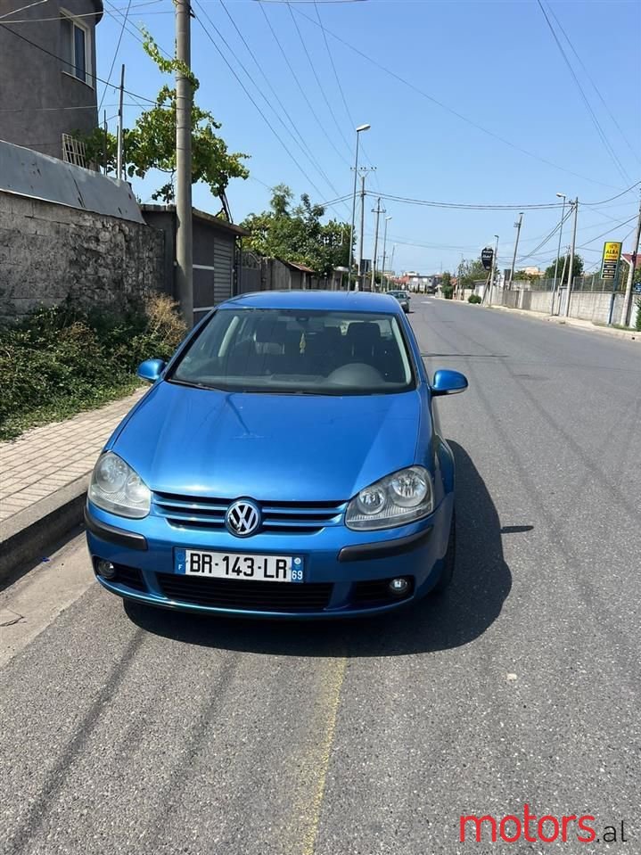 2005' Volkswagen Golf photo #5