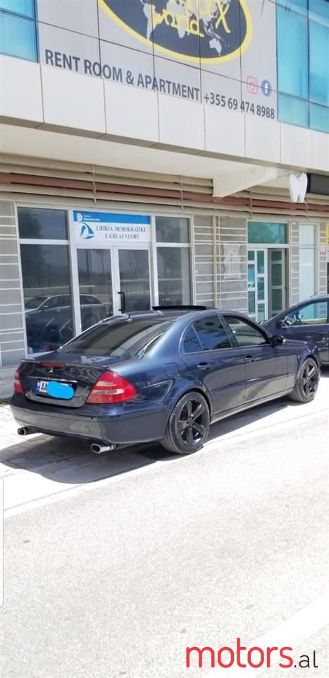 2003' Mercedes-Benz E 240 photo #2