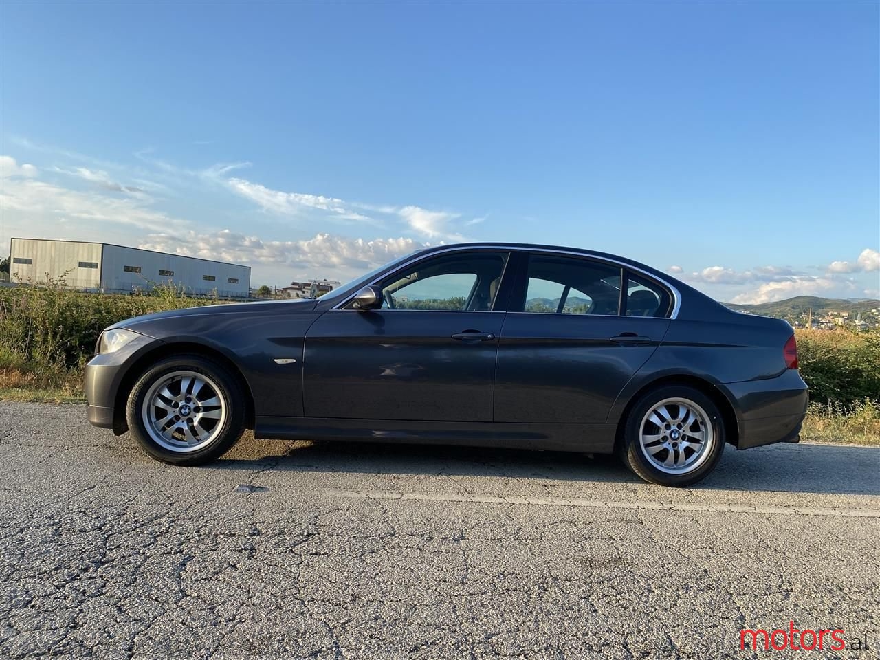 2006' BMW 325 photo #2