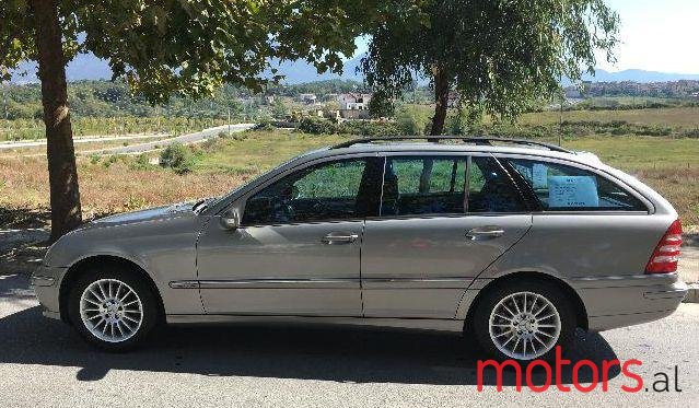 2004' Mercedes-Benz C-Class photo #1