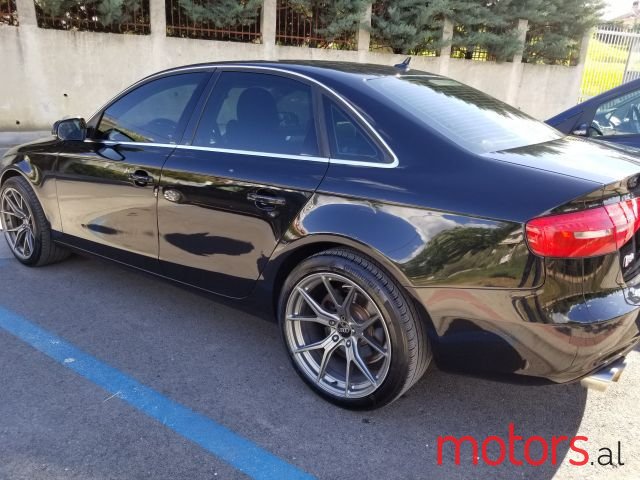 2013' Audi A4 photo #5