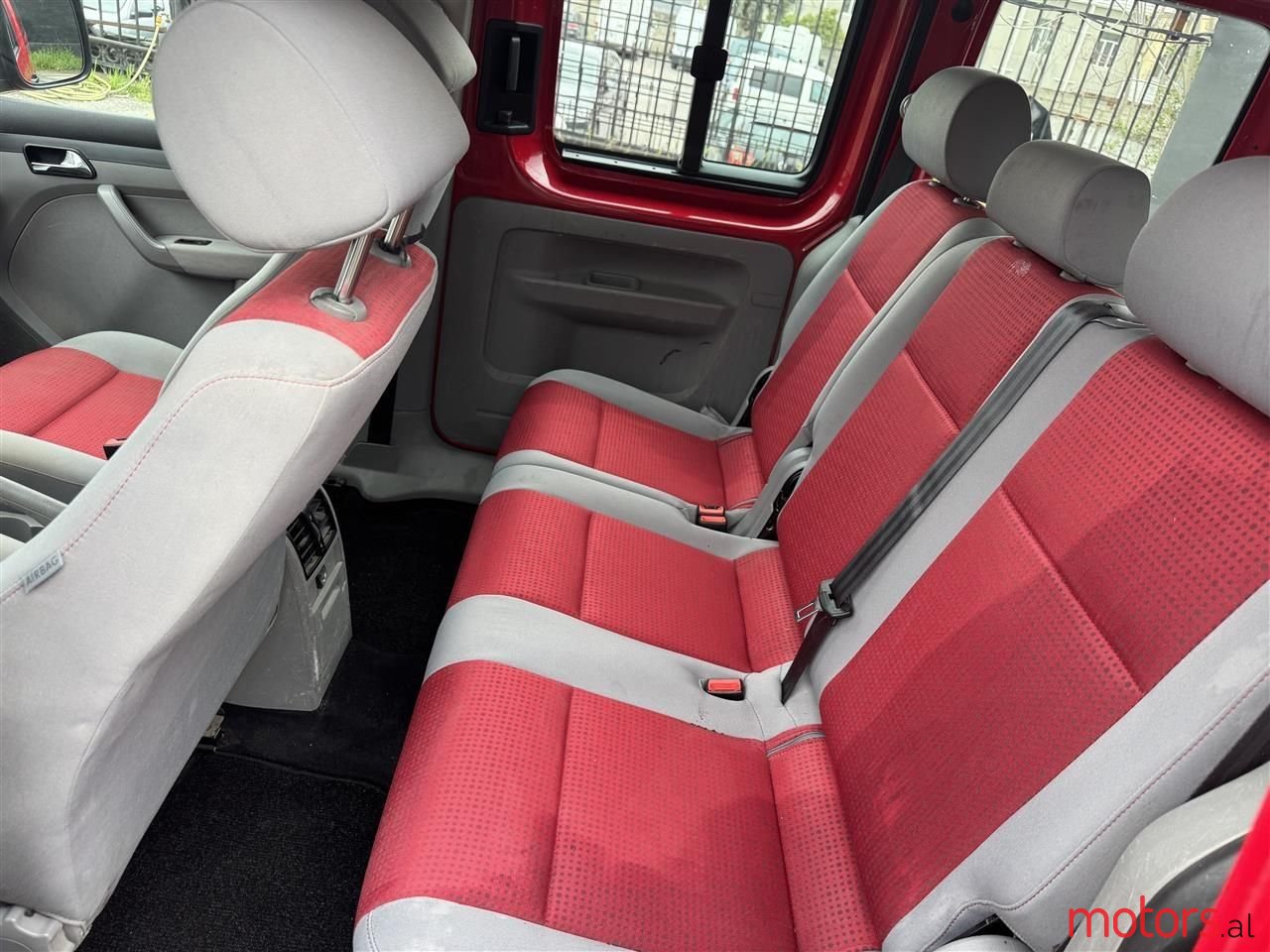 2008' Volkswagen Caddy photo #6