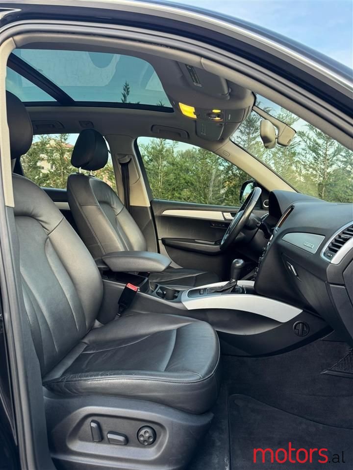 2012' Audi Q5 photo #6