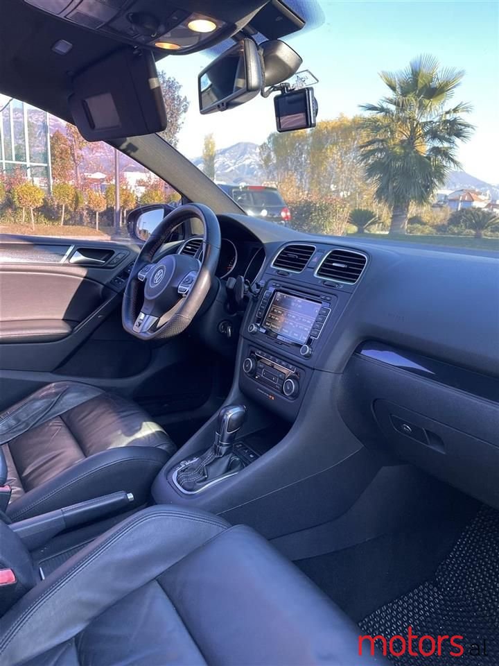 2012' Volkswagen Golf photo #2