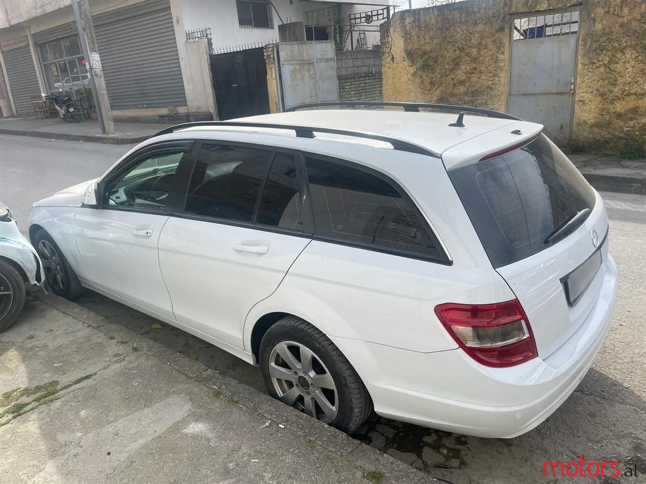 2007' Mercedes-Benz C 220 photo #3