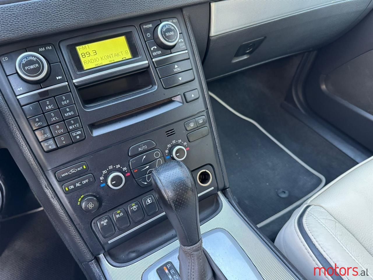 2011' Volvo Xc 90 photo #2