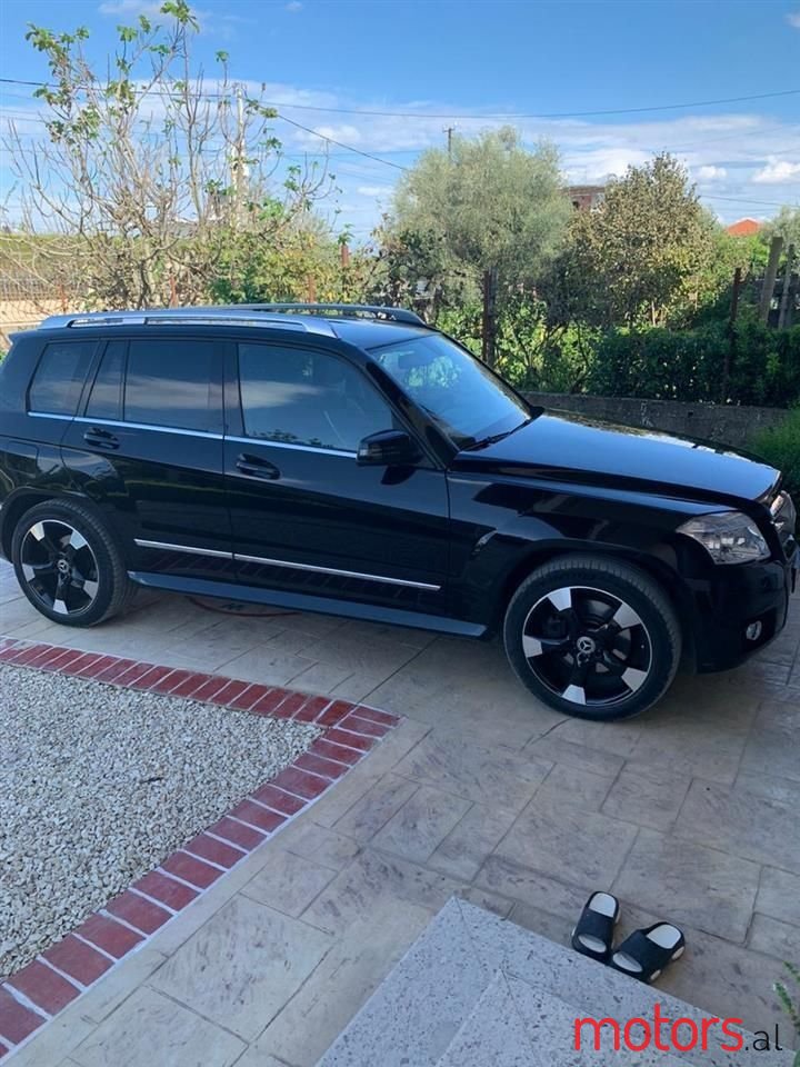 2009' Mercedes-Benz GLK 280 photo #1