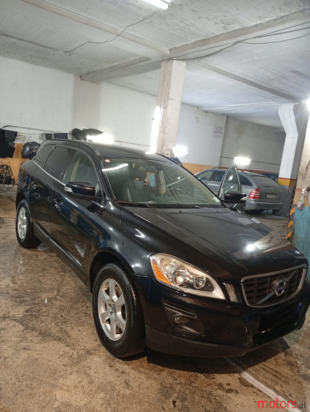 2009' Volvo XC60 photo #3