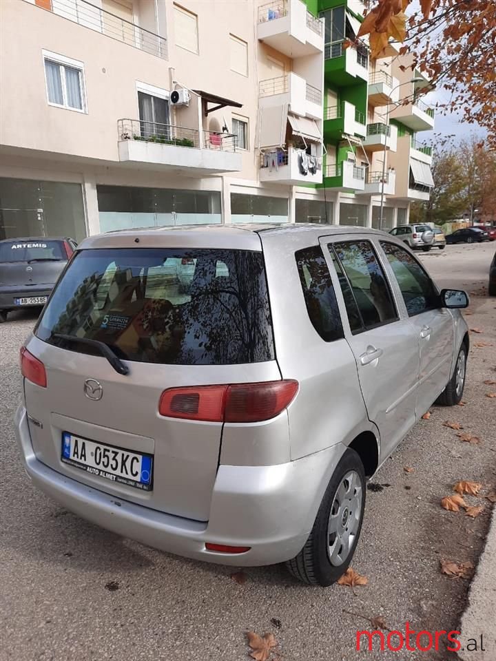 2005' Mazda 2 photo #3