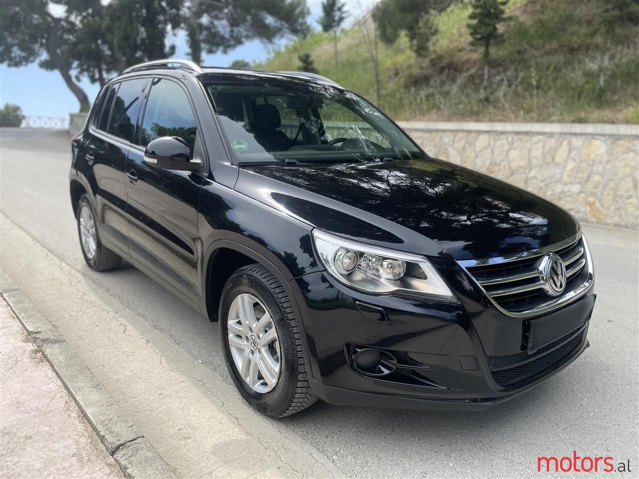 2009' Volkswagen Tiguan photo #6