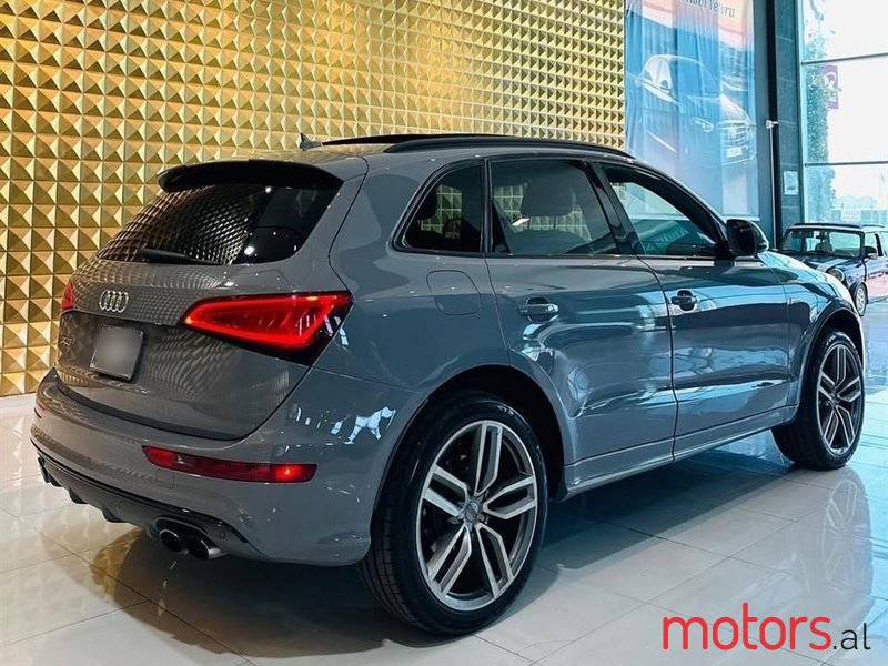 2015' Audi SQ5 photo #2