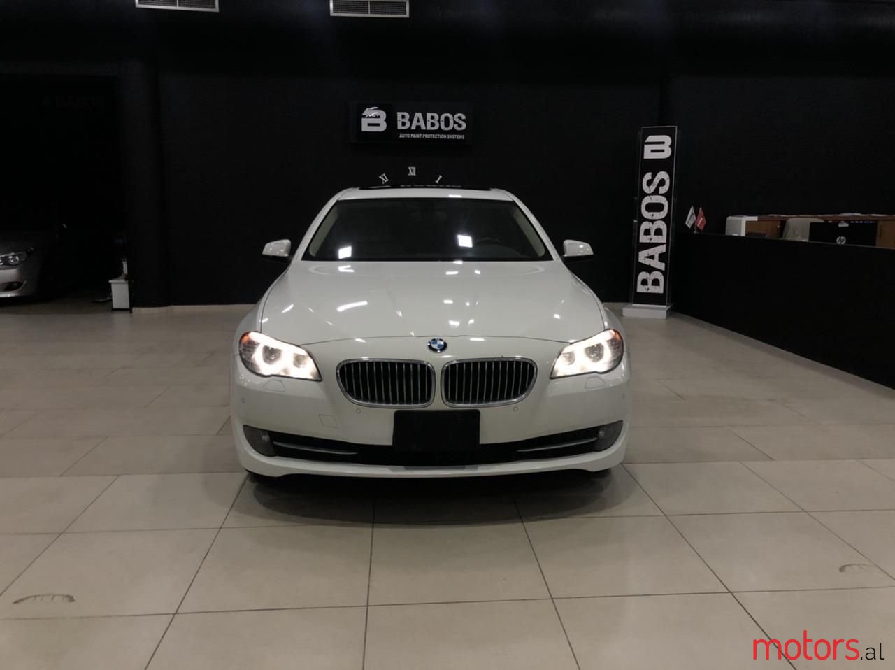 2013' BMW 535 photo #4