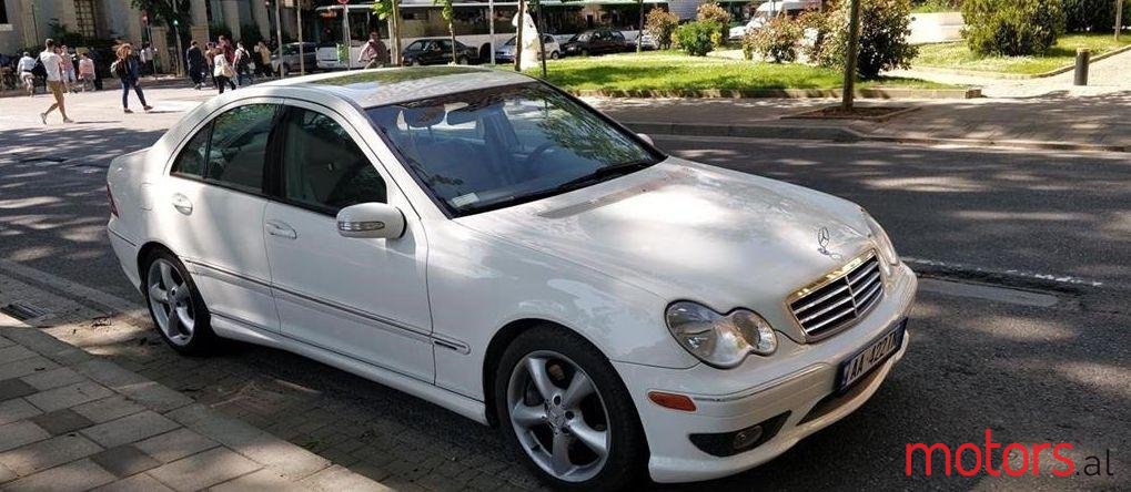 2005' Mercedes-Benz C 230 photo #1