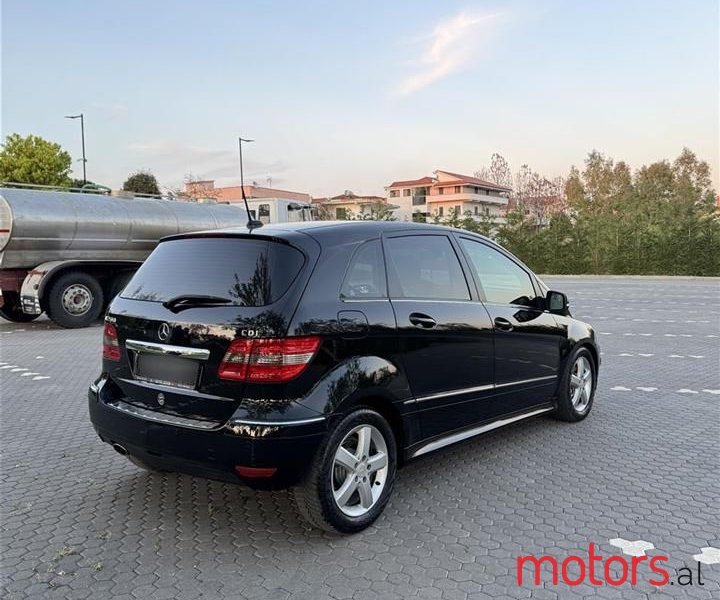 2009' Mercedes-Benz B 200 photo #4
