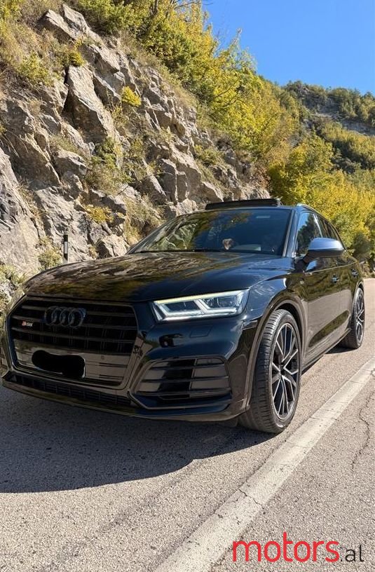 2018' Audi SQ5 photo #2