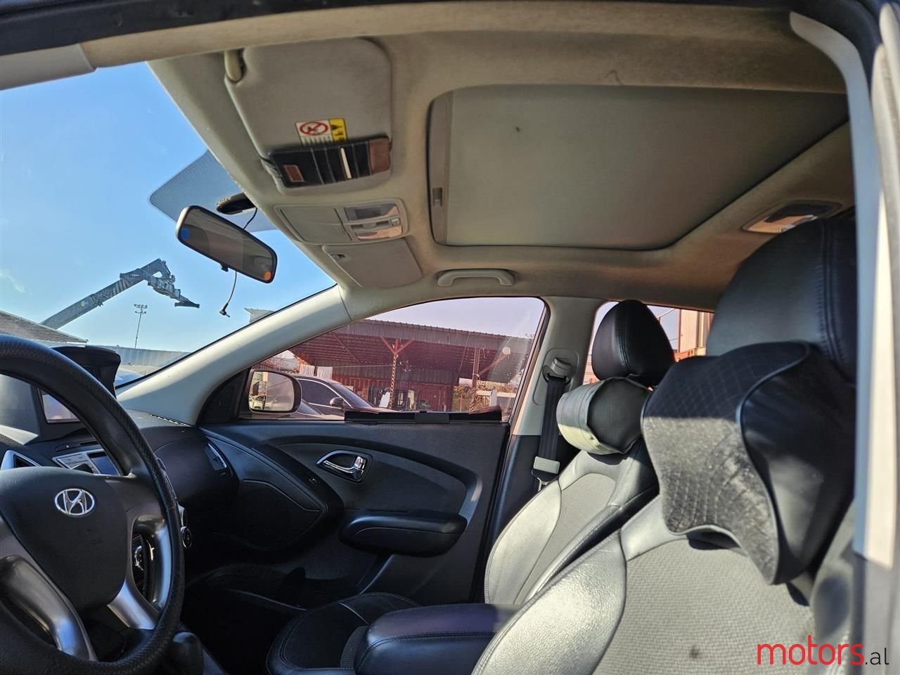 2011' Hyundai Tucson photo #5