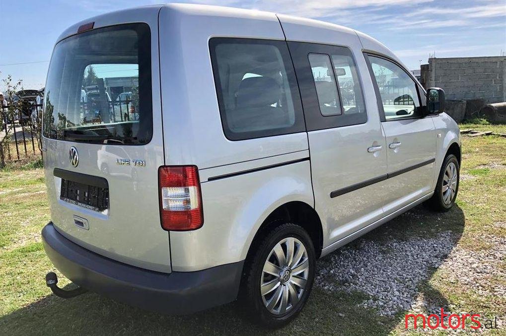 2007' Volkswagen Caddy photo #2