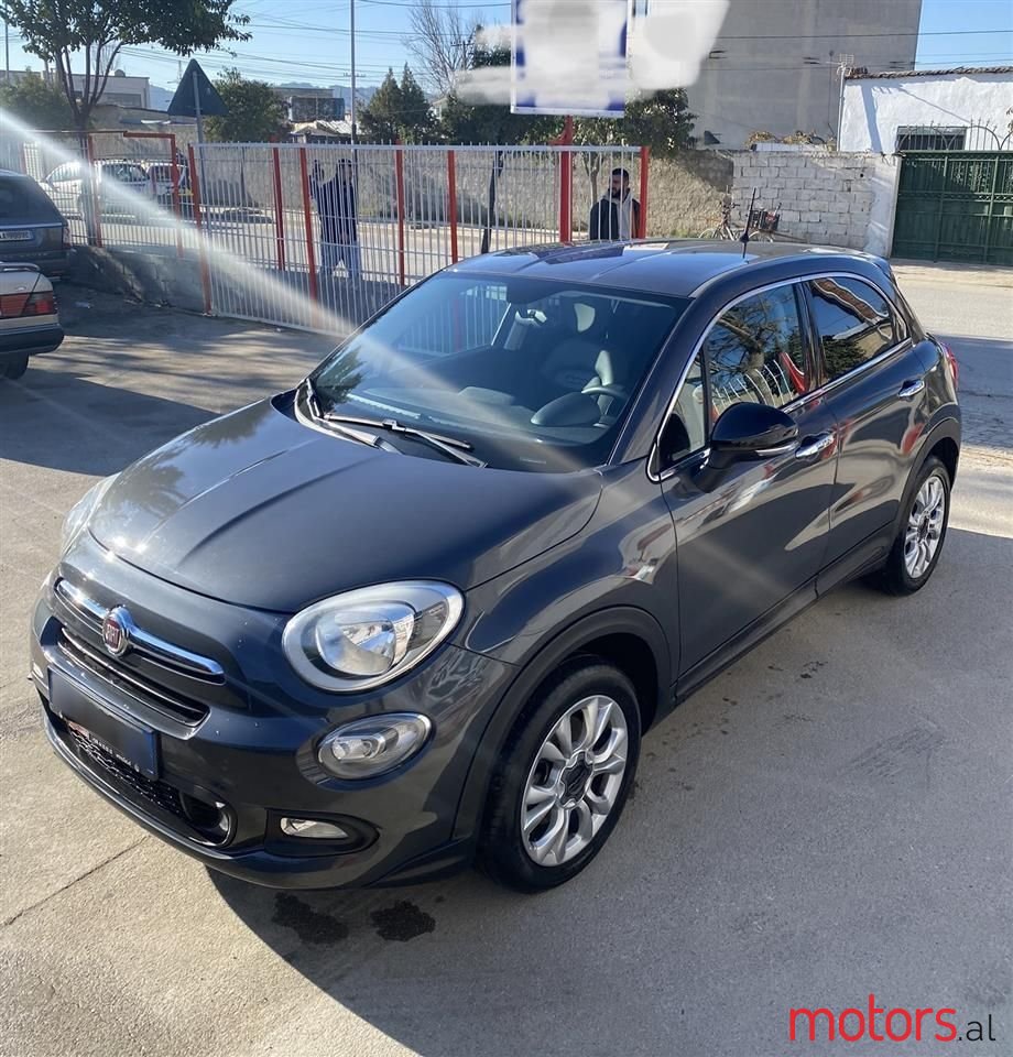 2016' Fiat 500X photo #5