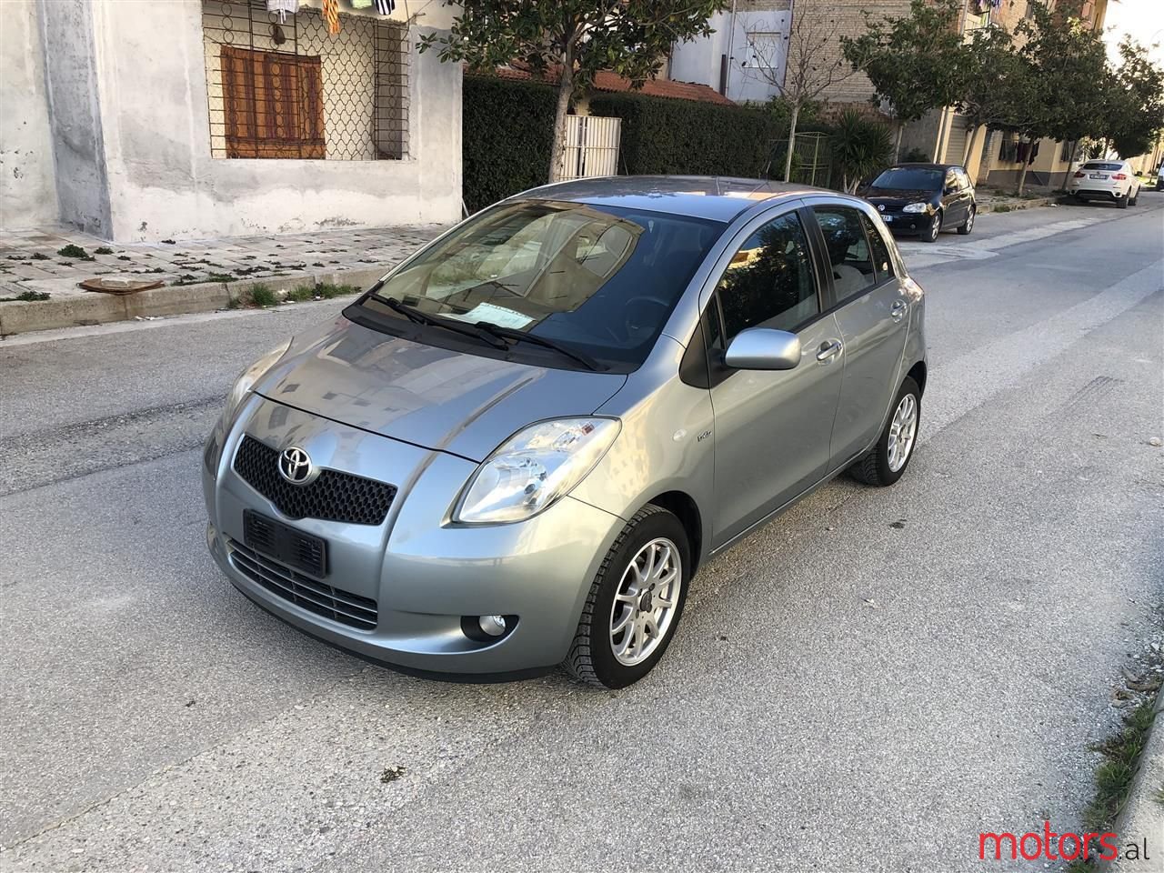 2006' Toyota Yaris photo #1