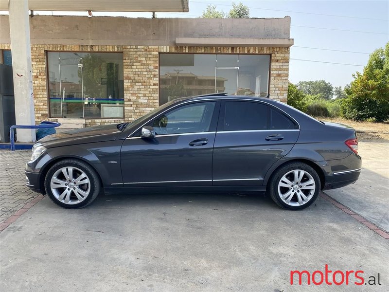 2010' Mercedes-Benz C 220 photo #4