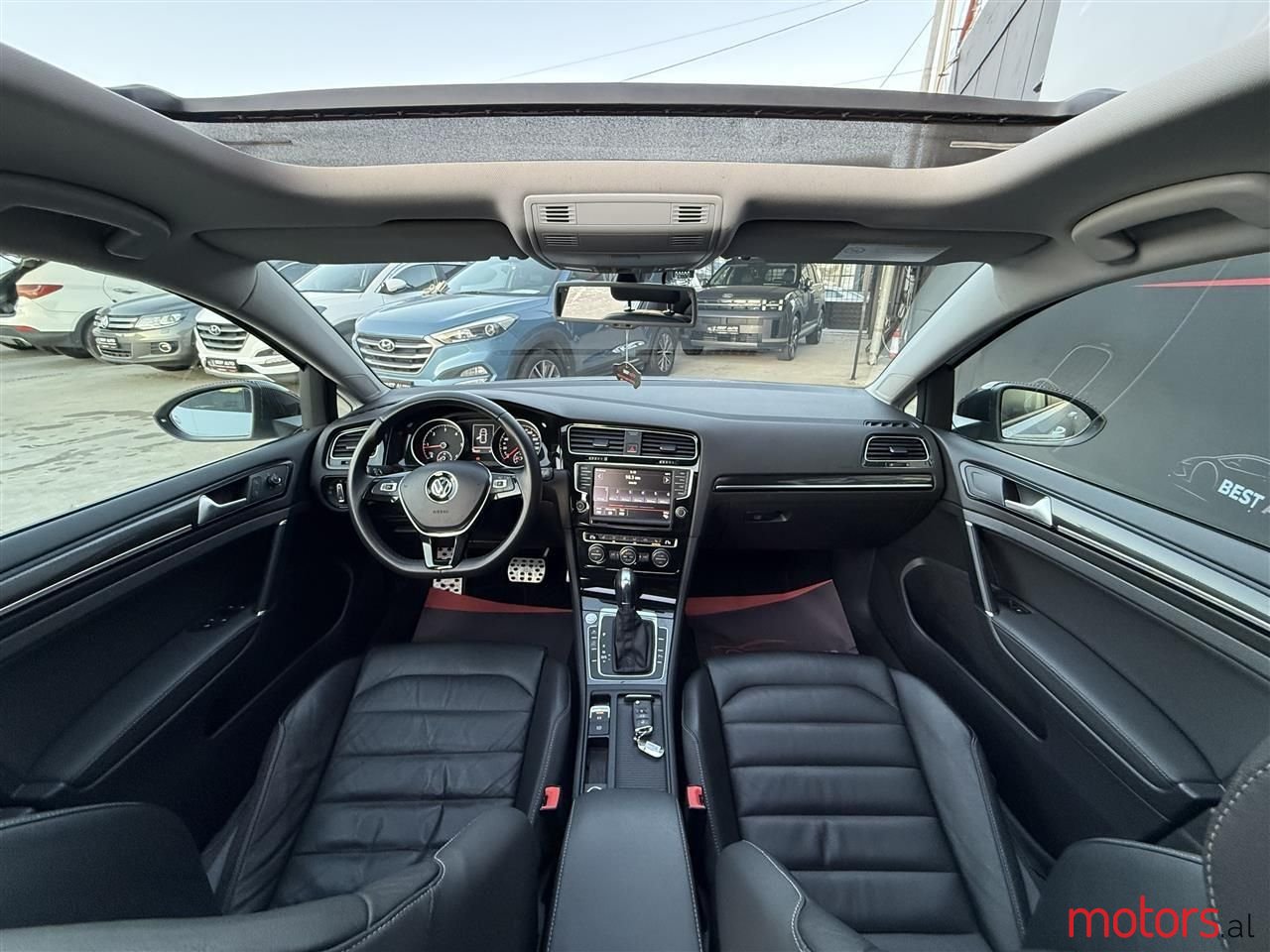 2014' Volkswagen Golf photo #4