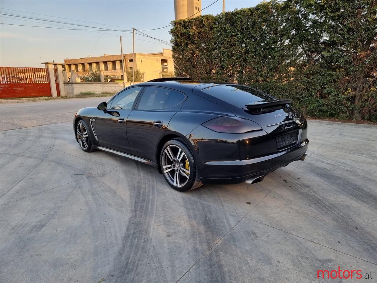 2012' Porsche Panamera photo #2
