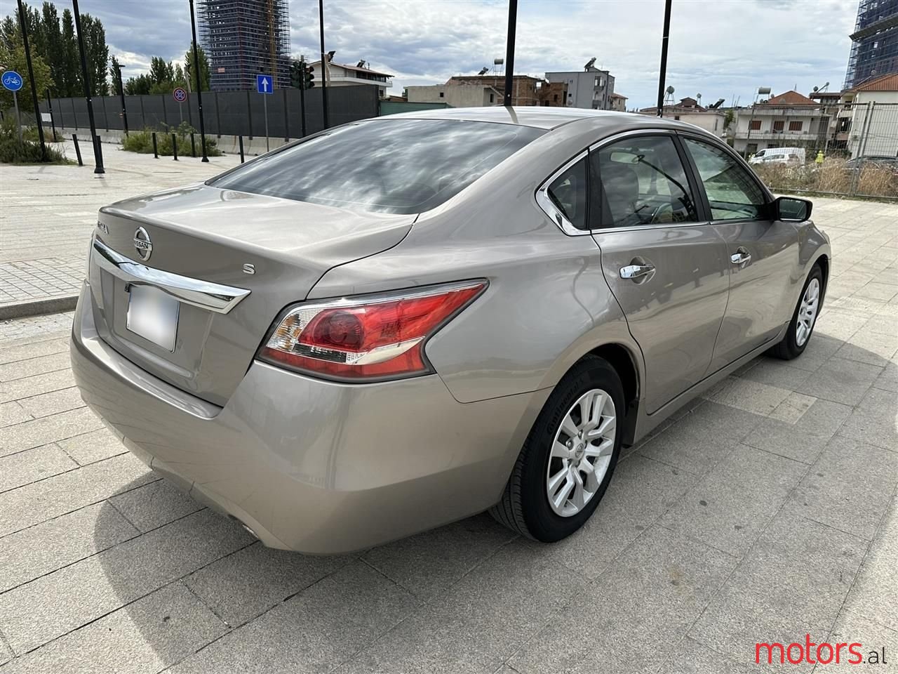 2015' Nissan Altima photo #3