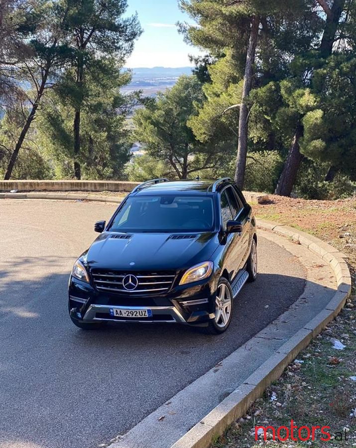 2013' Mercedes-Benz ML 350 photo #2