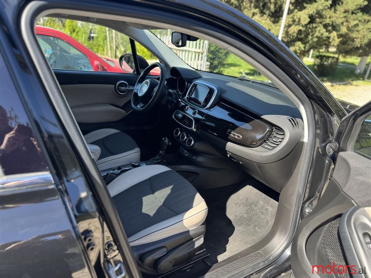 2017' Fiat 500X photo #4