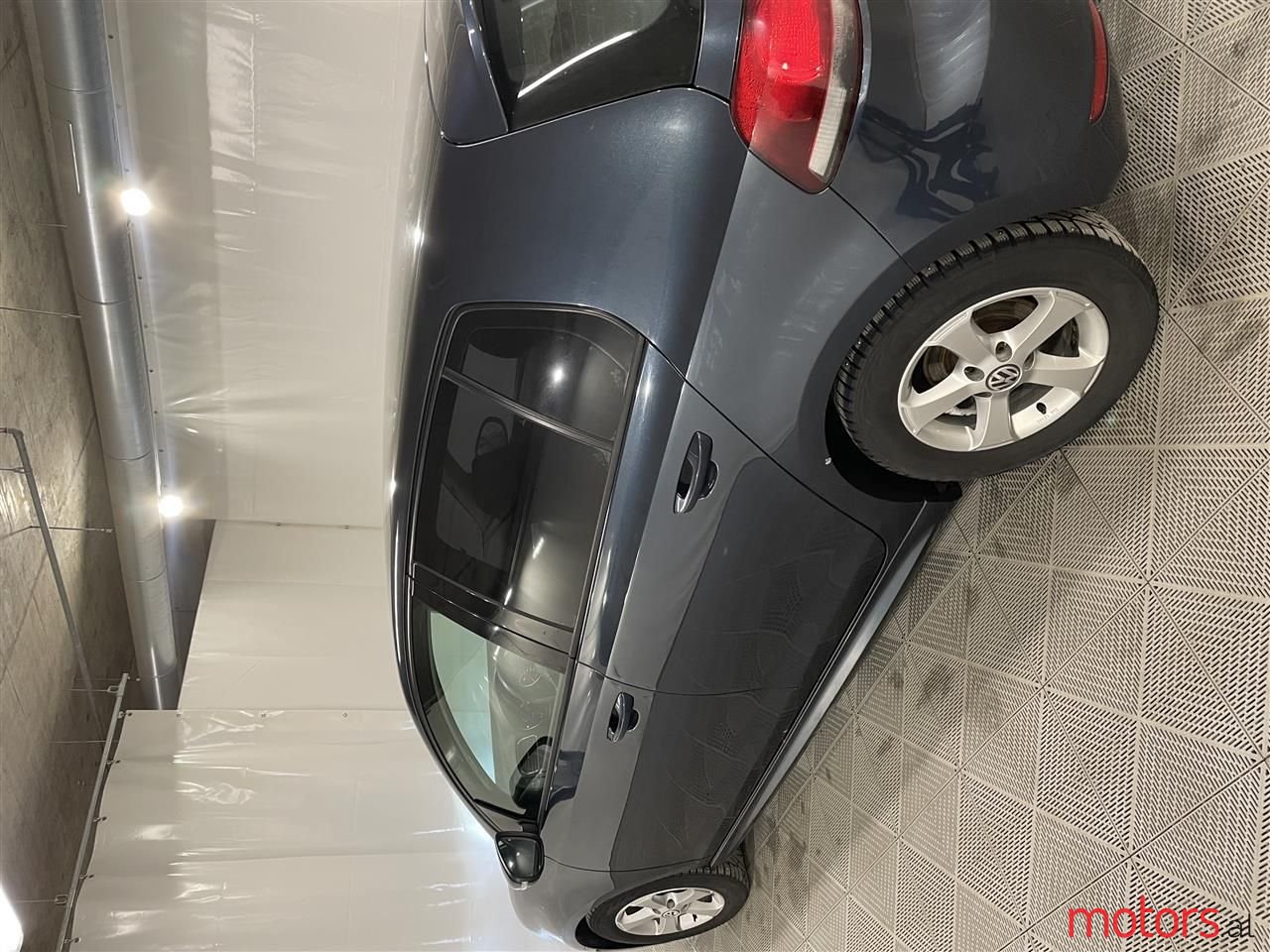 2010' Volkswagen Golf photo #1