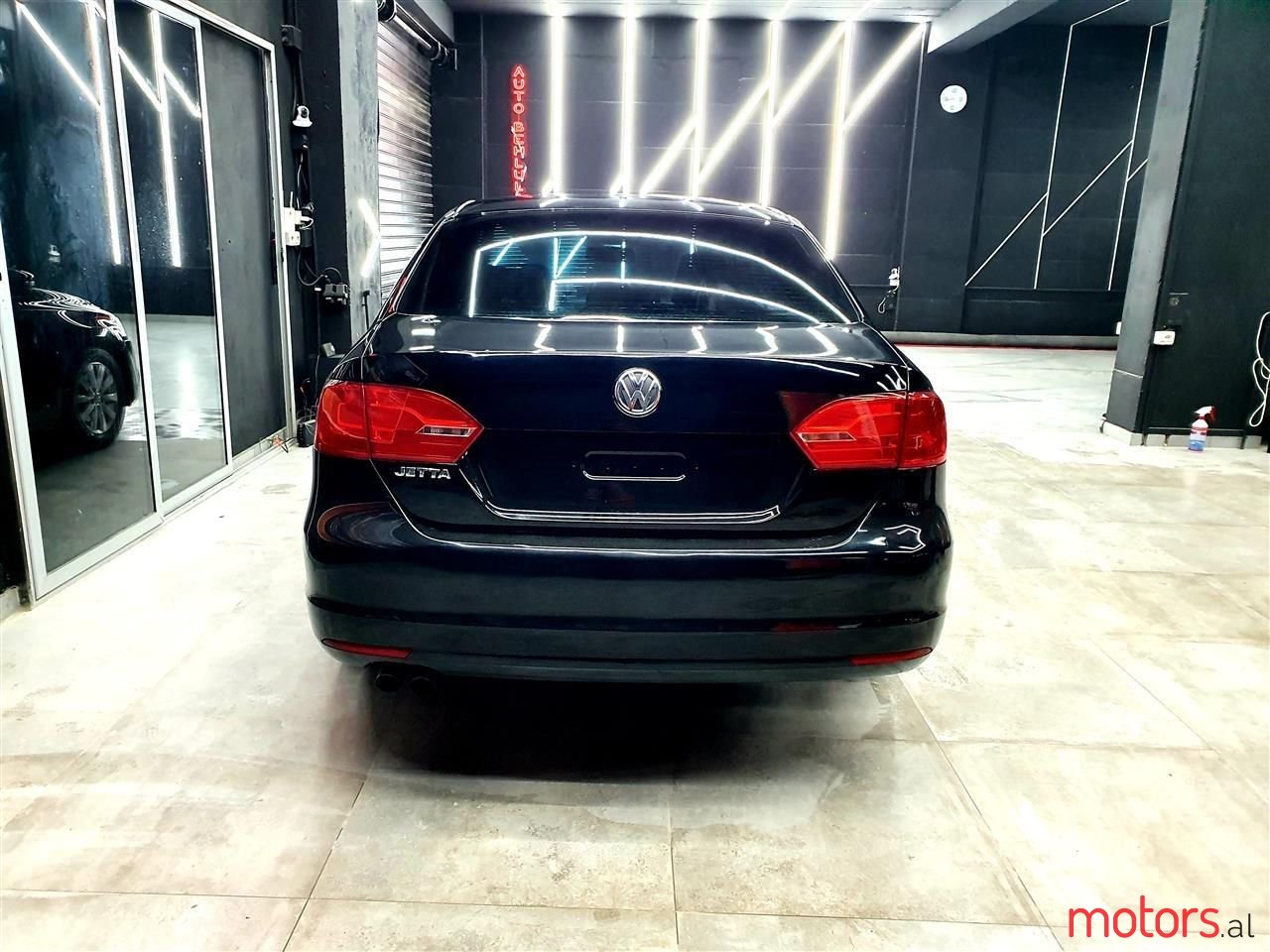 2012' Volkswagen Jetta photo #6