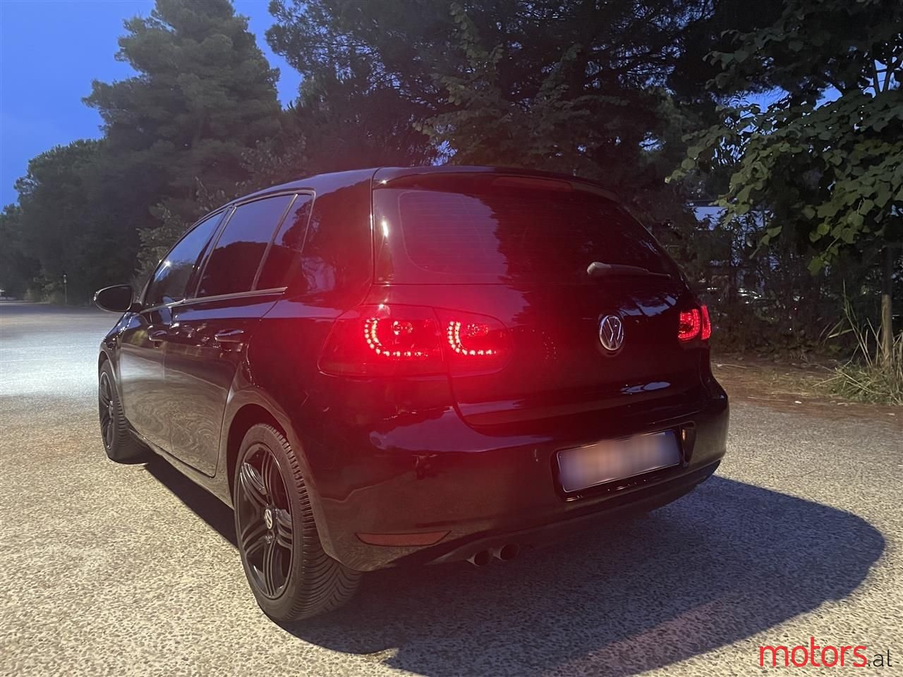 2014' Volkswagen Golf photo #2