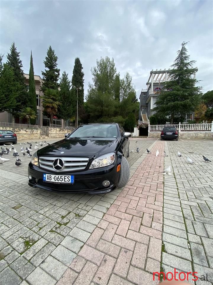 2009' Mercedes-Benz C 300 photo #1