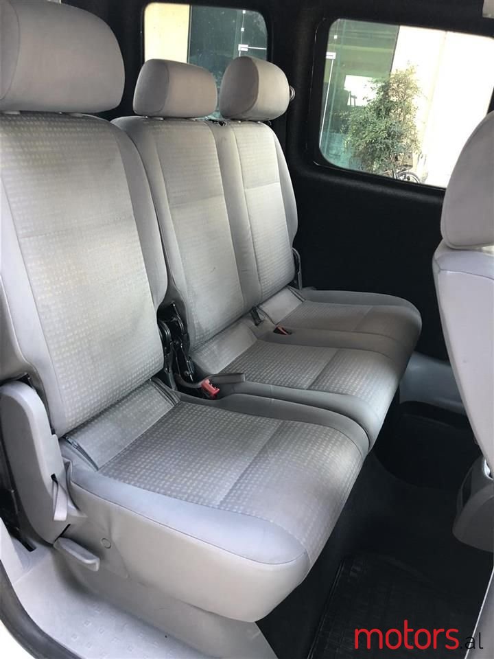 2008' Volkswagen Caddy photo #5