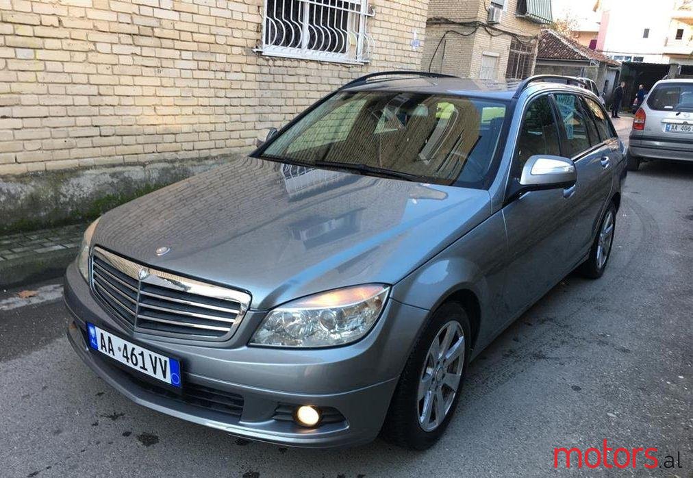 2008' Mercedes-Benz C 220 photo #1
