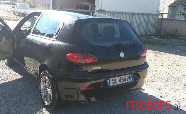 2003' Alfa Romeo Alfa 147 photo #2