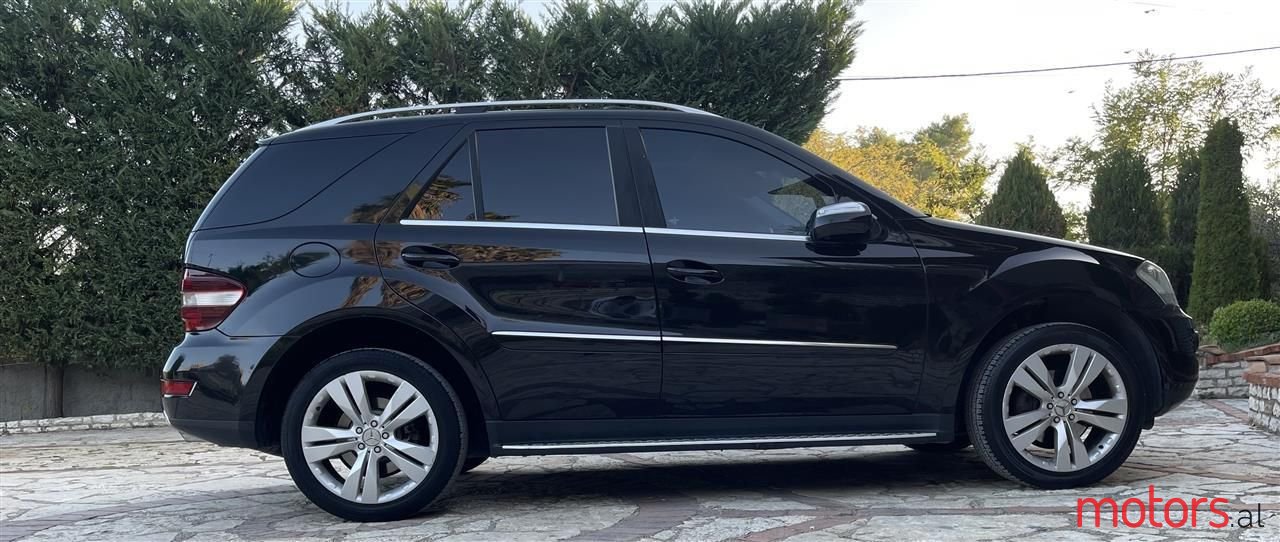 2008' Mercedes-Benz ML 320 photo #1