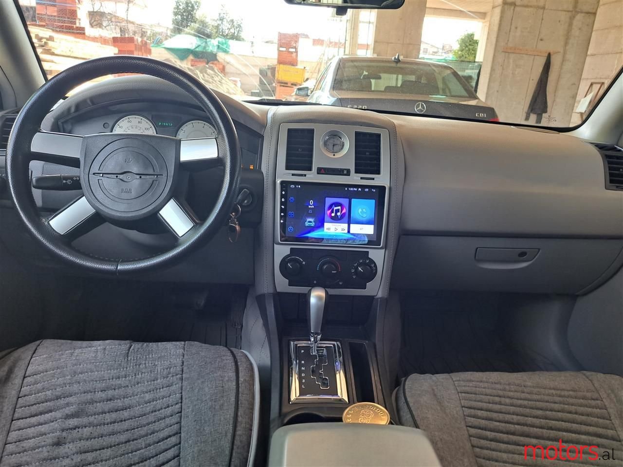 2006' Chrysler 300C photo #4