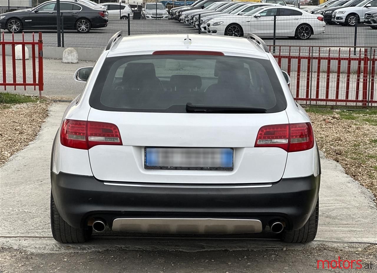 2011' Audi Allroad photo #5