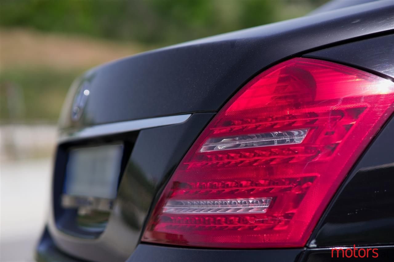 2007' Mercedes-Benz S 320 photo #6