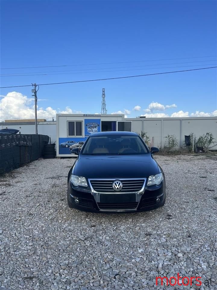 2008' Volkswagen Passat photo #6