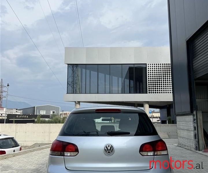 2012' Volkswagen Golf photo #6