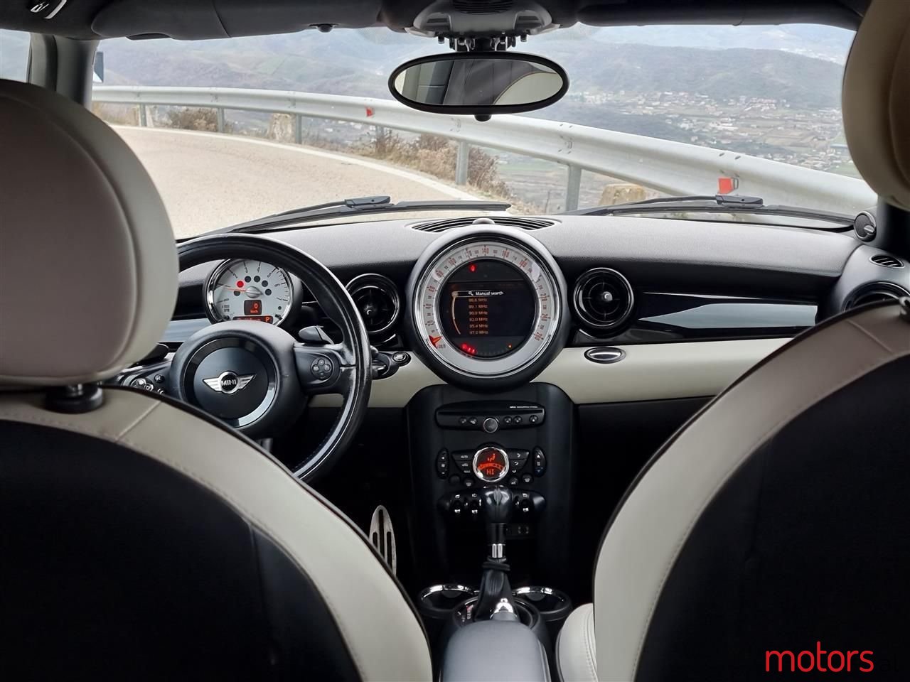 2012' MINI Cooper Sd photo #5