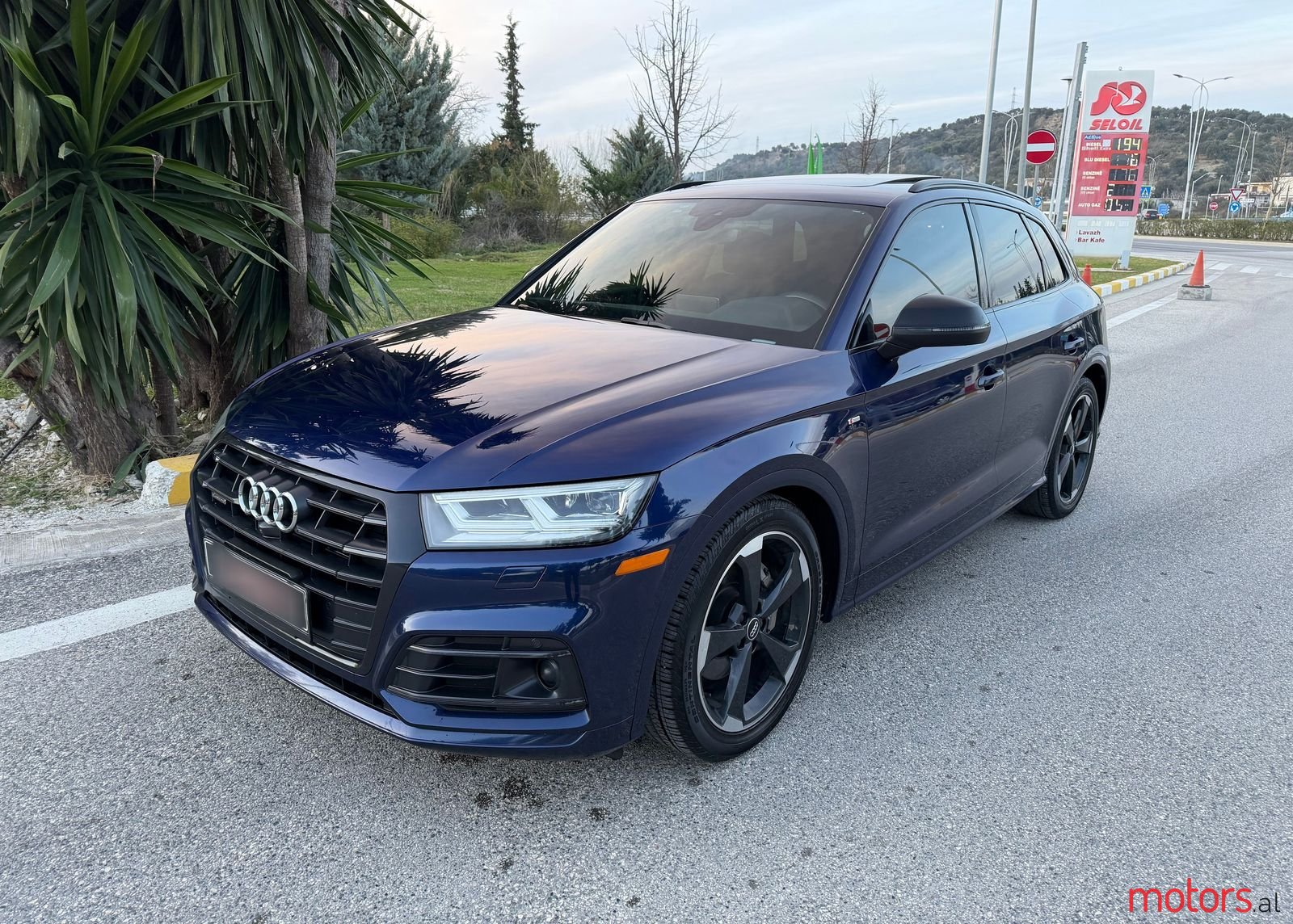 2020' Audi Q5 photo #5