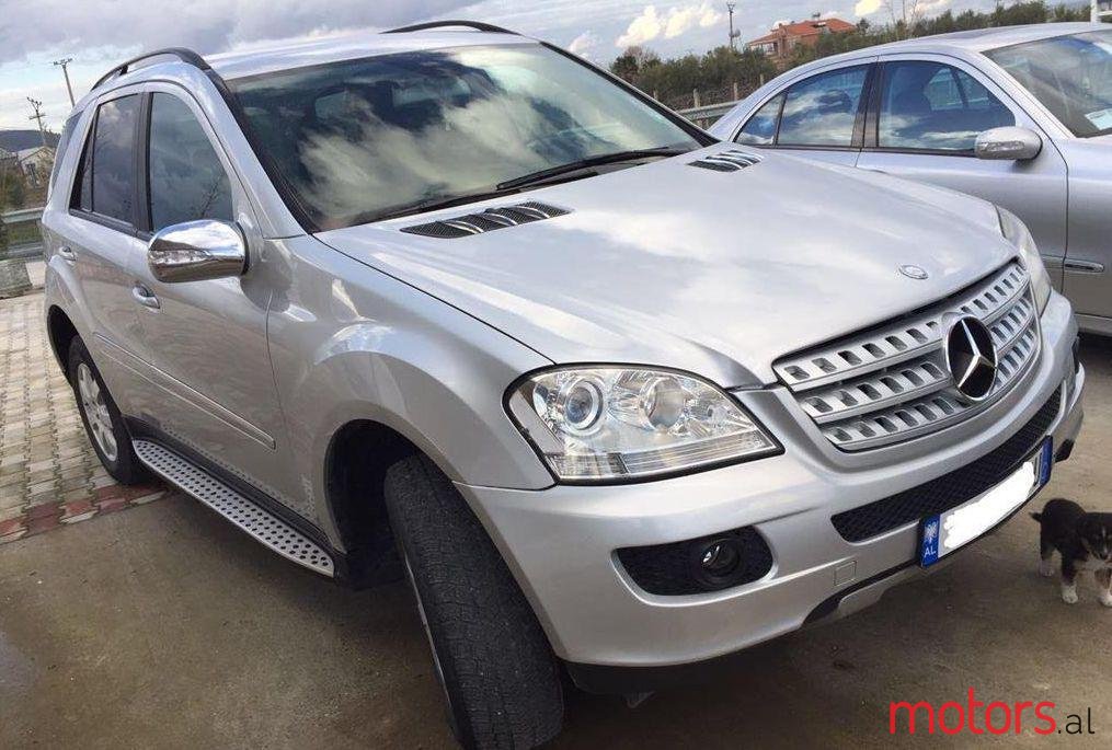 2008' Mercedes-Benz ML 280 photo #1