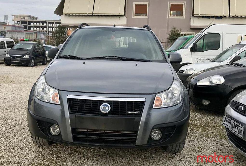 2007' Fiat Sedici photo #1